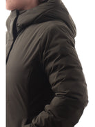 9930423768678af0c1acb632733843ec752d2c49