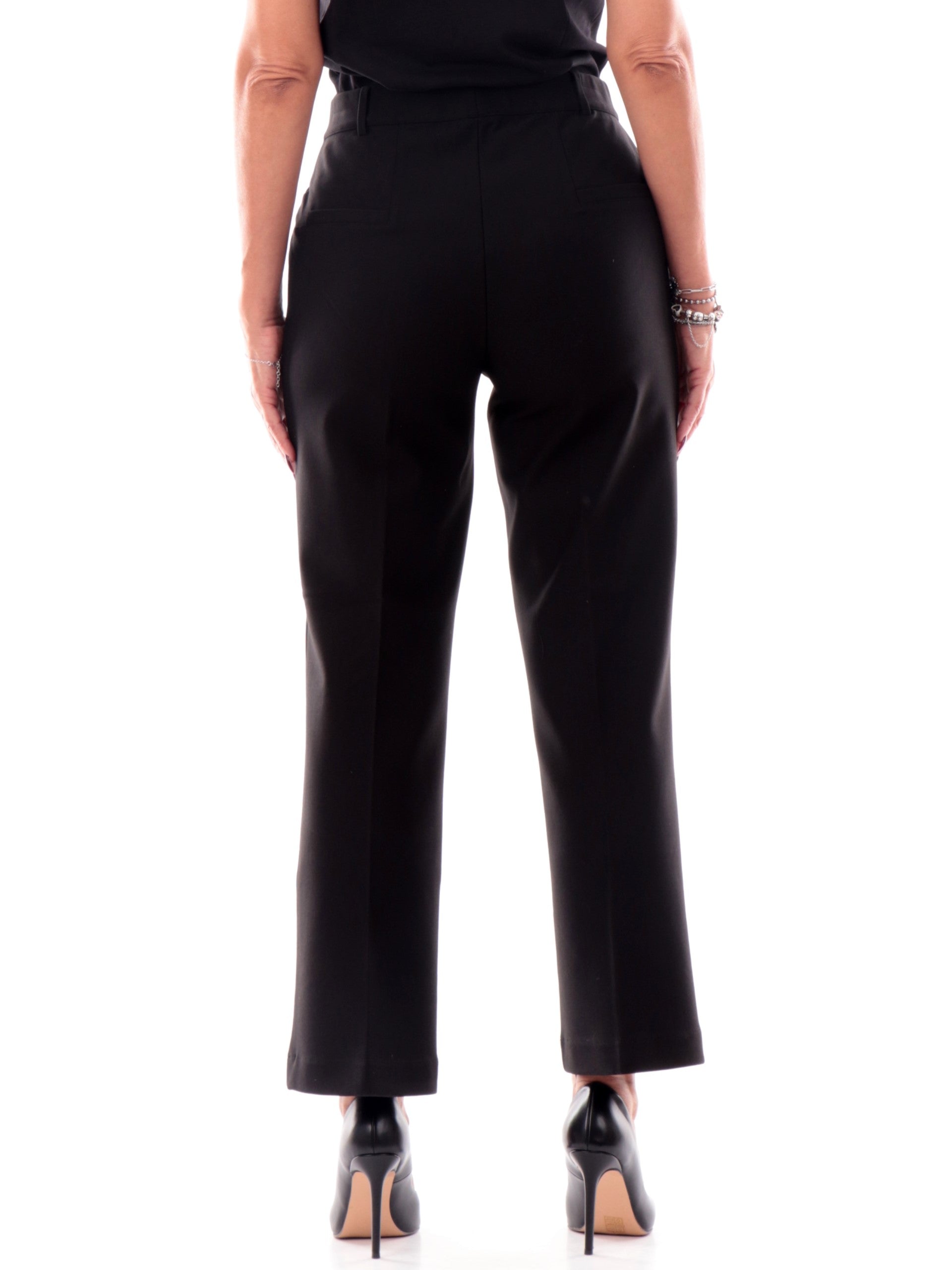 b9593063a8bbe9b2e72e50e5764800bb422ac1f0