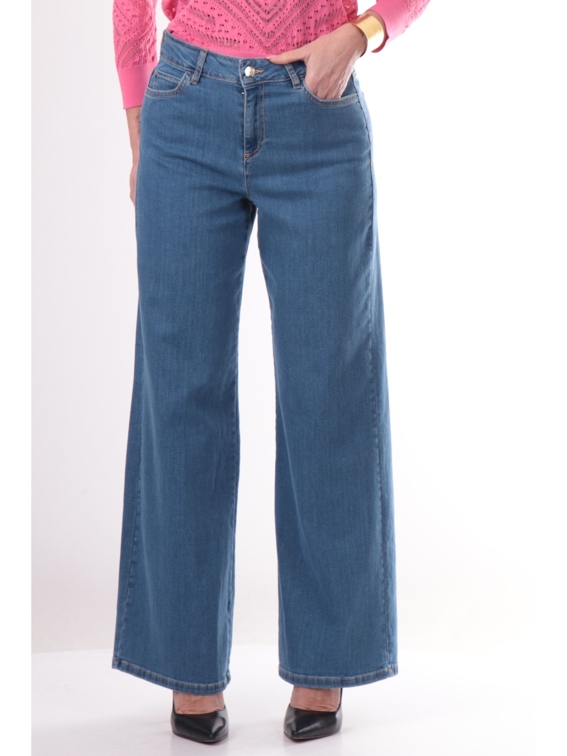 d24235f4b99db98267e6167233086e90be9c8d6f