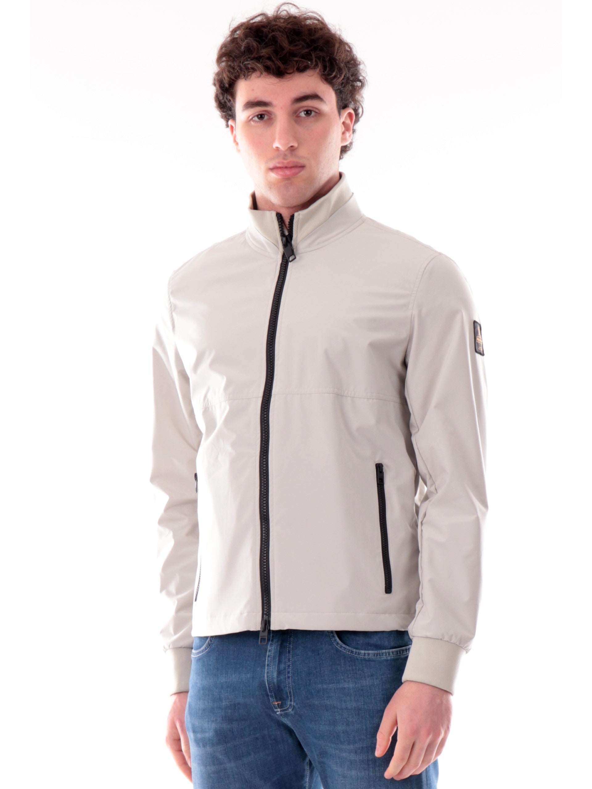 b81d636ffbfd3b6cef6afc23efffeec014a4324a