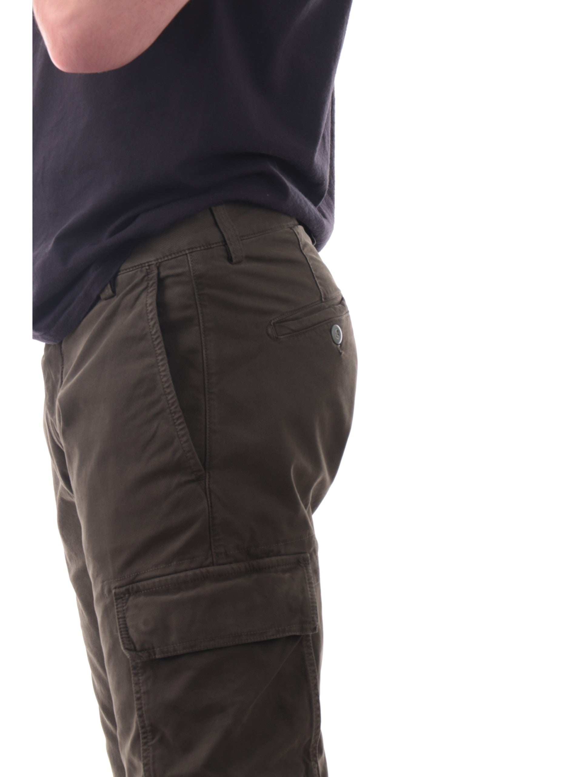 7c8e4b27fb65f6d10bfaff009c4e5b5f739923c5