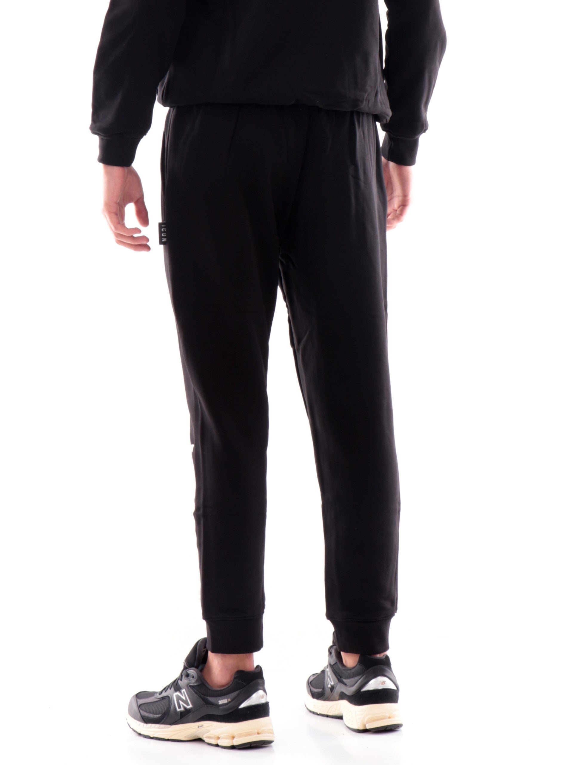 ce3c8d7abd3513875e29144172707620f4a6a9e7