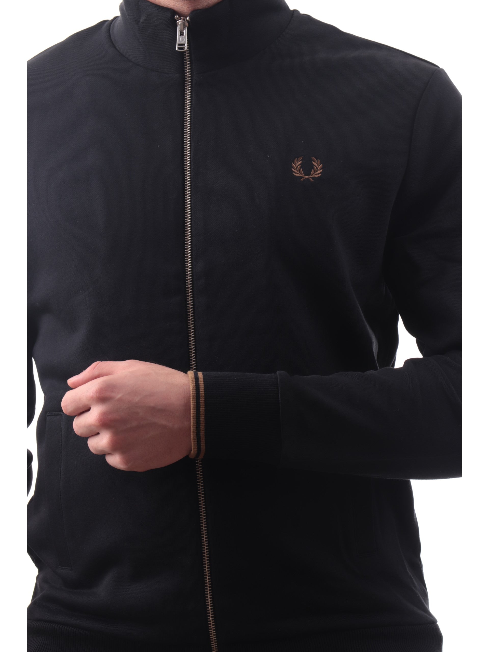 a52e0d9f2b732eb45f47e05f14f95781ee8605f7