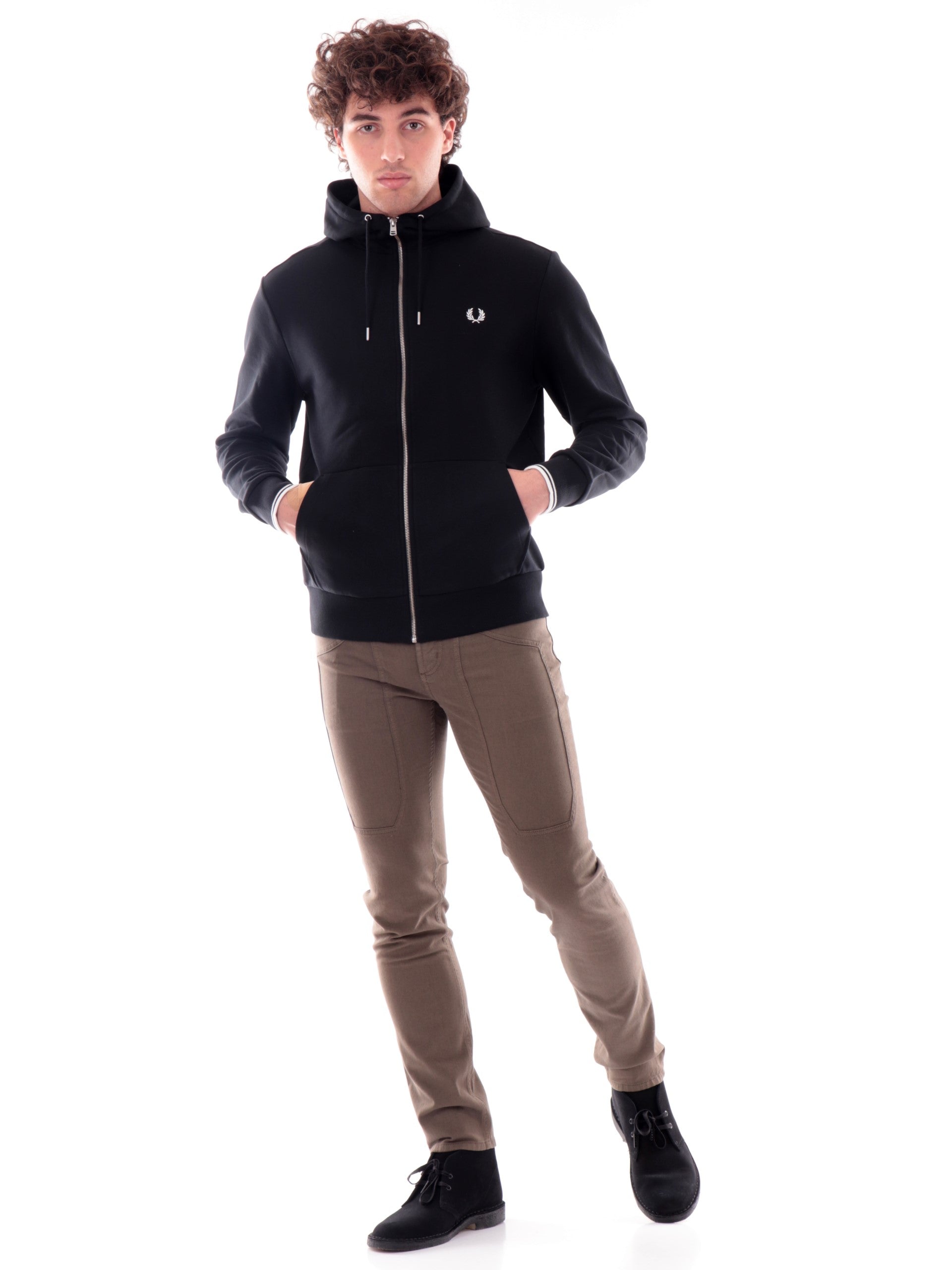 bbebf93d9fddb1b604e8e659d13dbadb8a3034d8