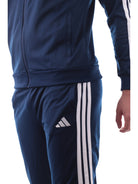 e352e9c0b9aebc7d423832a39be1a974edce5187