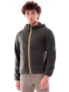 b40c056d91914ef9e3204e5e4b1bec3306204bb1