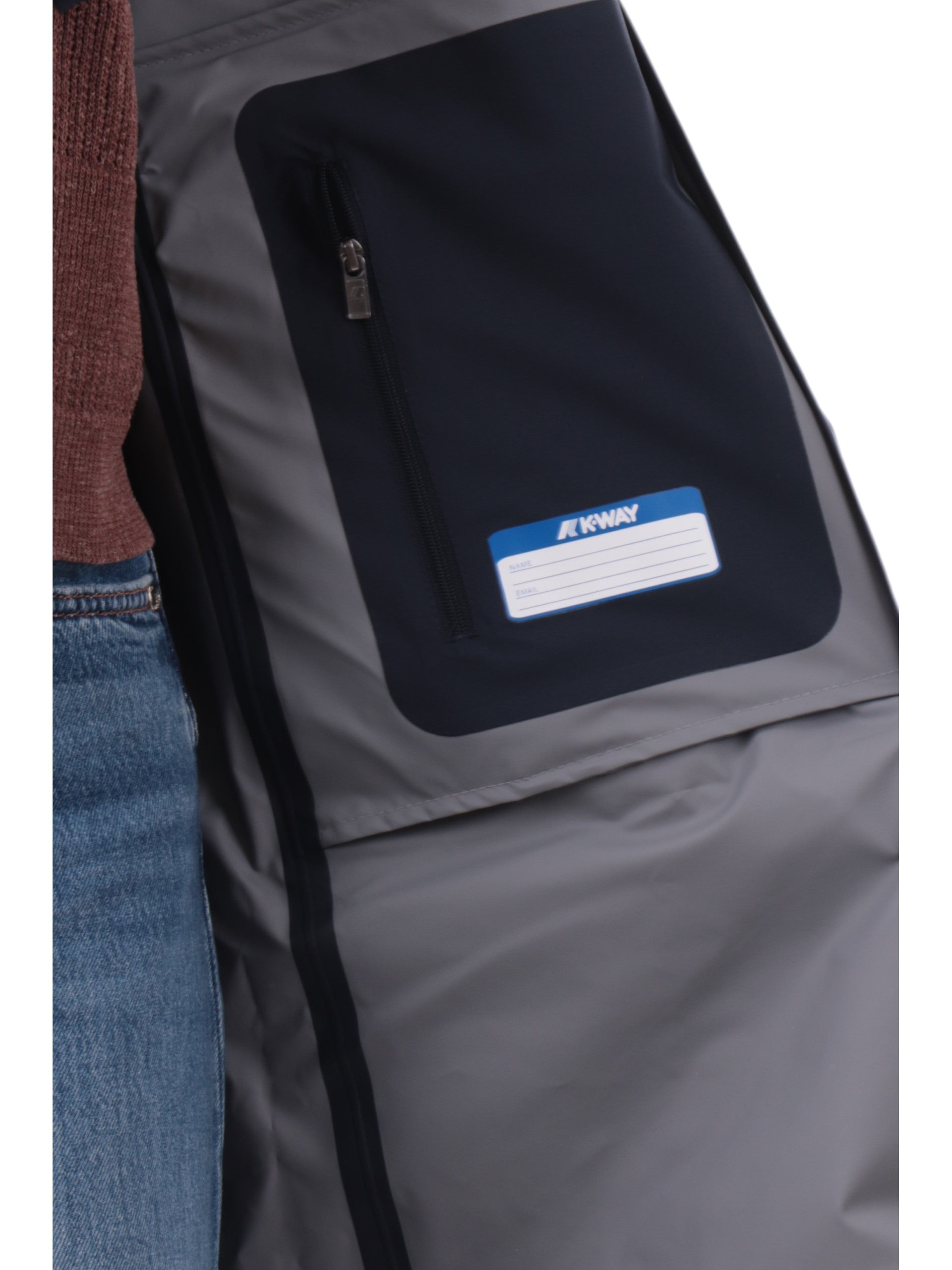 aa19d67eb18867f9e317136f787ae896c3e8a90d