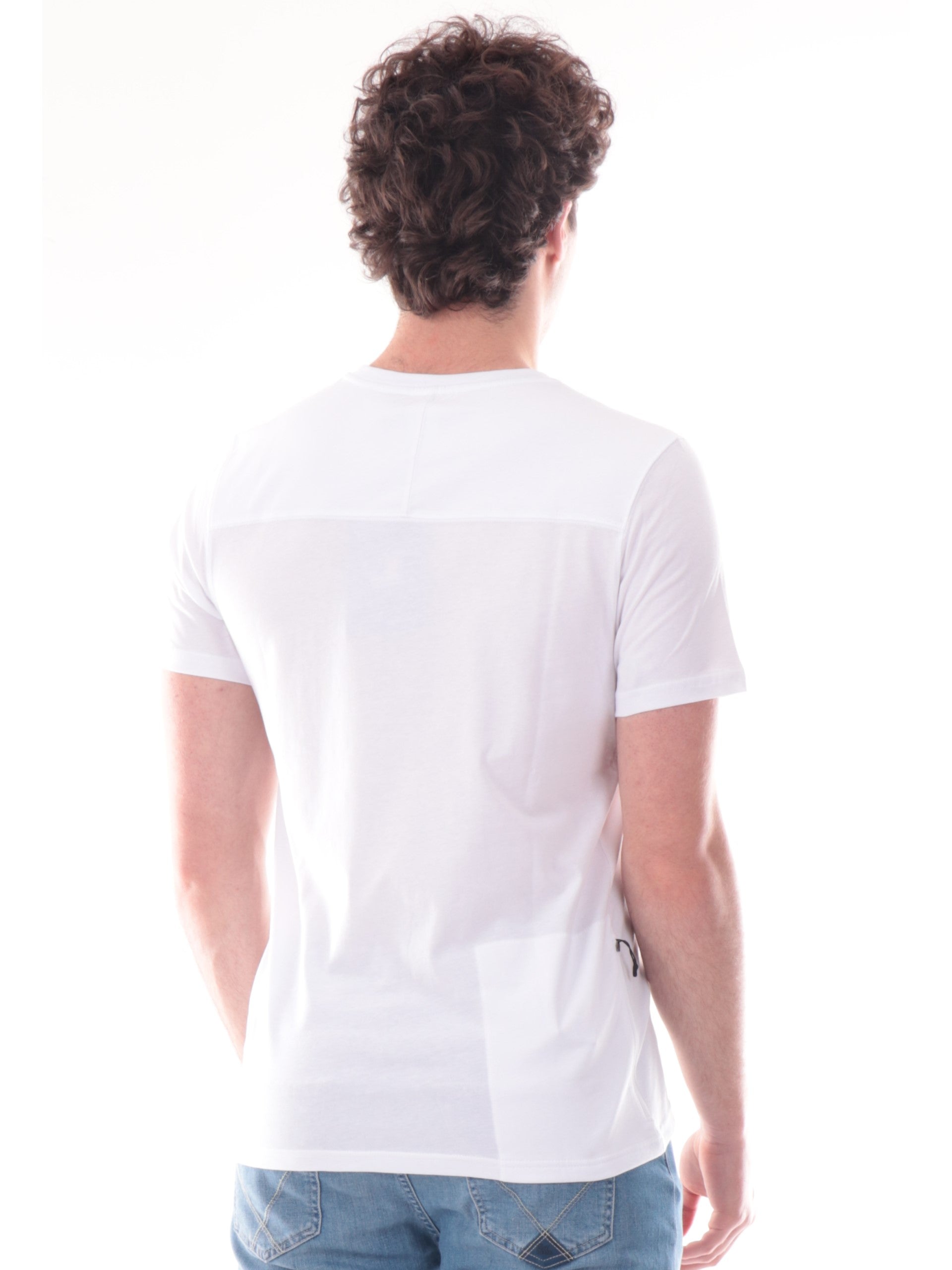 ae251ece38baa8e0fbd1d80a63090049e4e13c64