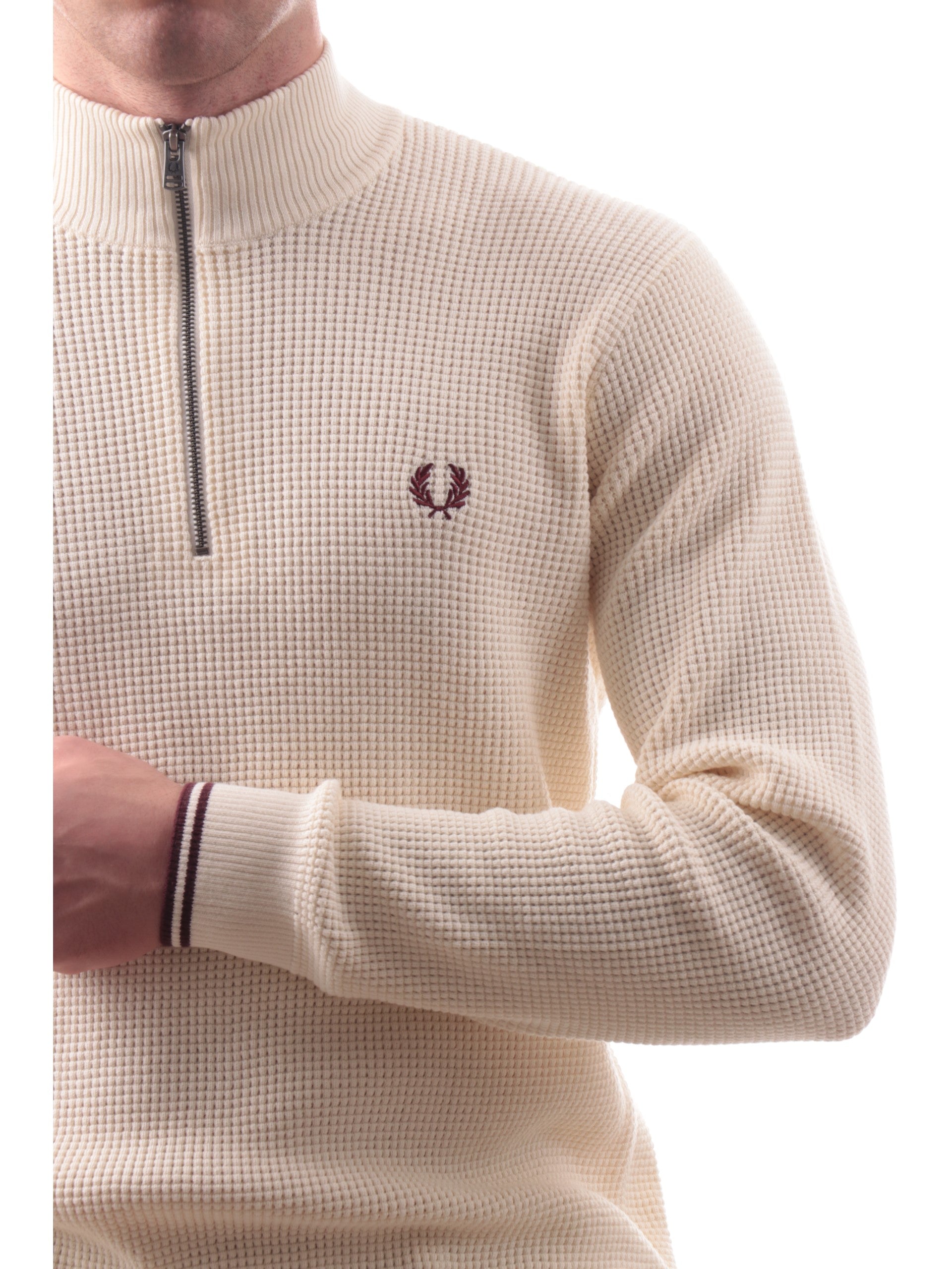 84248ae0d08647767042e915378ba97e7c553b77