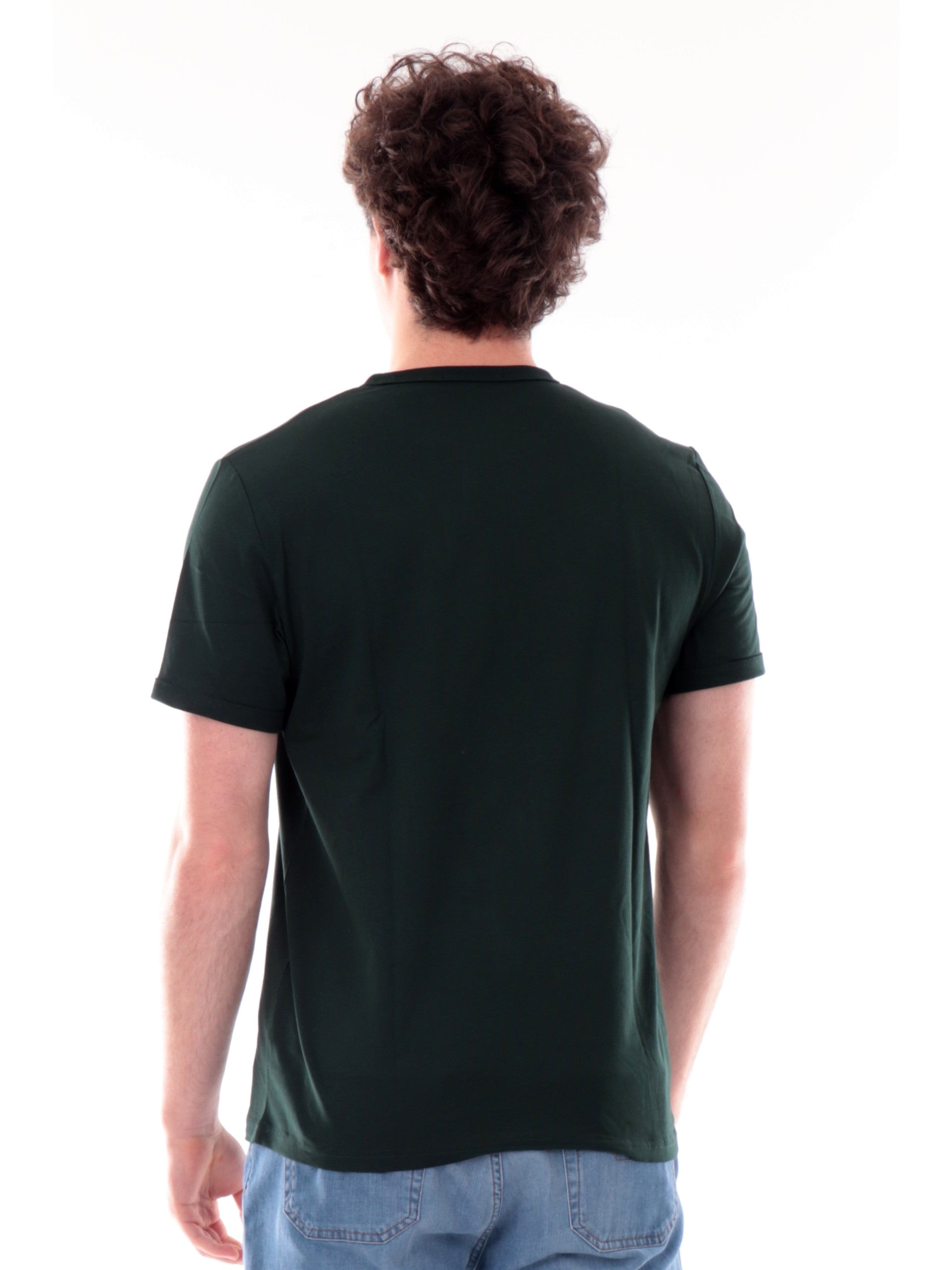 e6bb35a048aa4d5789d5df1844f46f84c5f1cd75