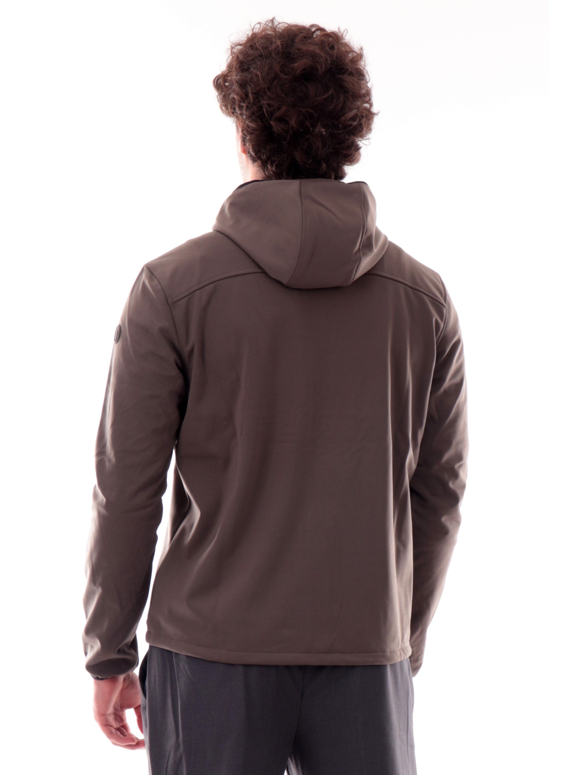 ac8ab8ceba9e70fa9e6903f6aef8dd02b7c0deb3