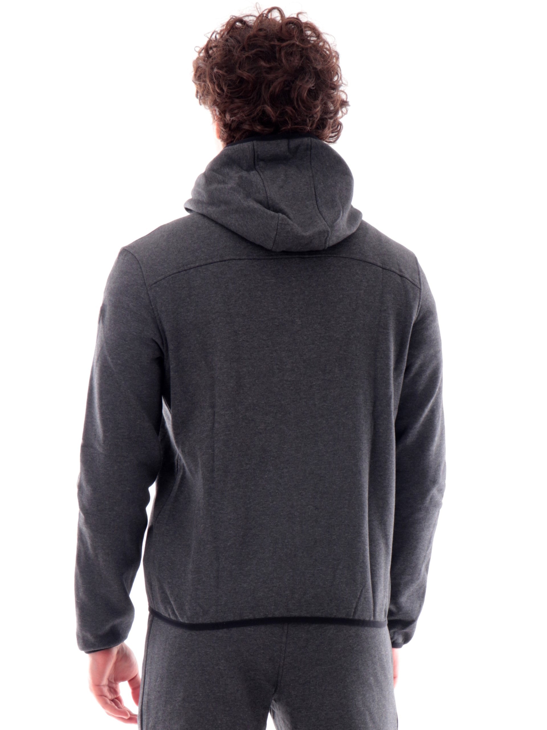 8933c7e0992133c41b64953f5712734d0b196e51