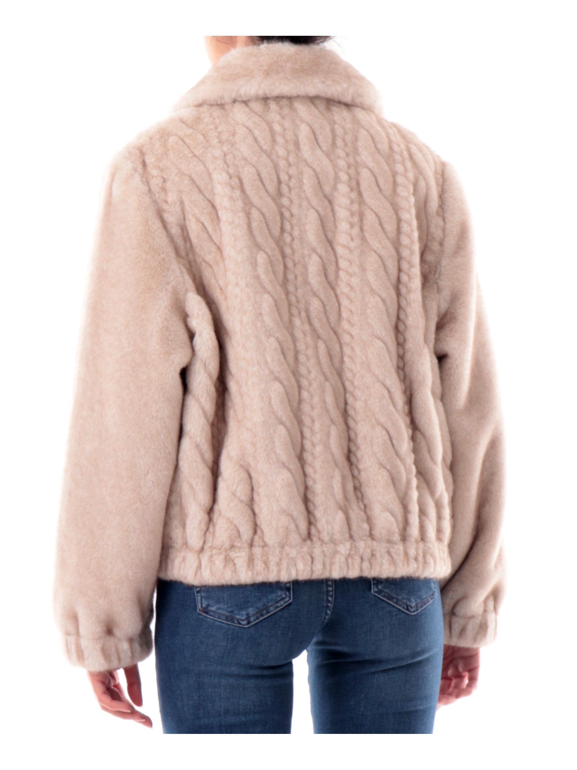 9bd8f13124d334cf7026336bd714feef77d9e74d