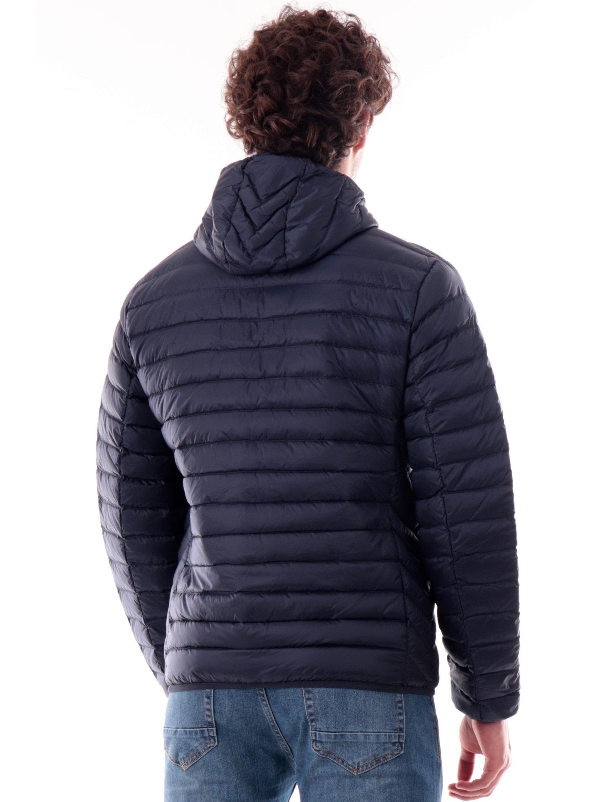 f9e8bdeff696369af47b4cadd17efb7072d706b3