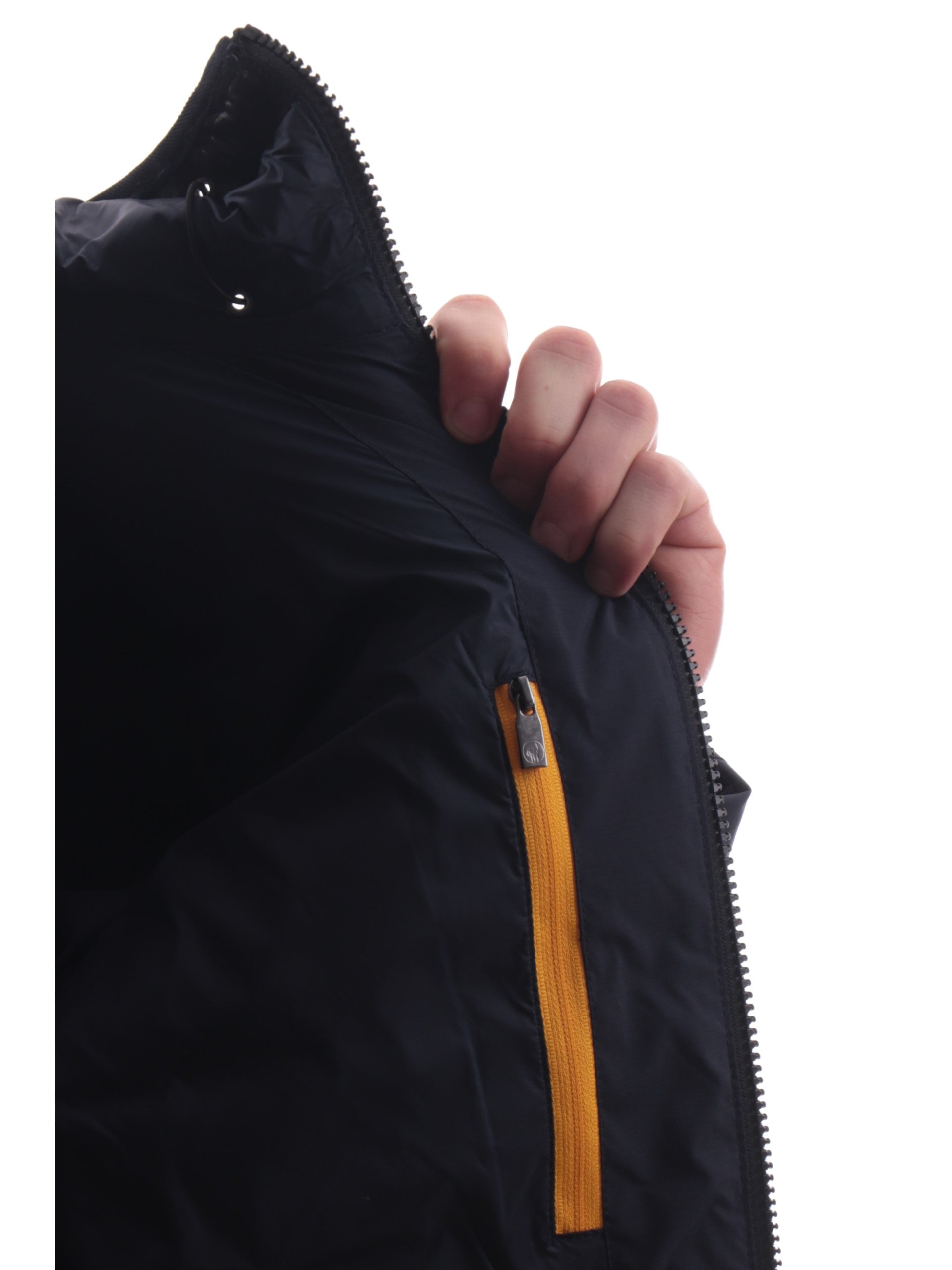 f0e957bf4c0d28e38523716faccd1c6000606384