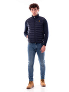 253892981a02409cd8308a044fffacabddca313e