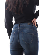 267356a061e8f21952a39e5c54739c49cae6f09e