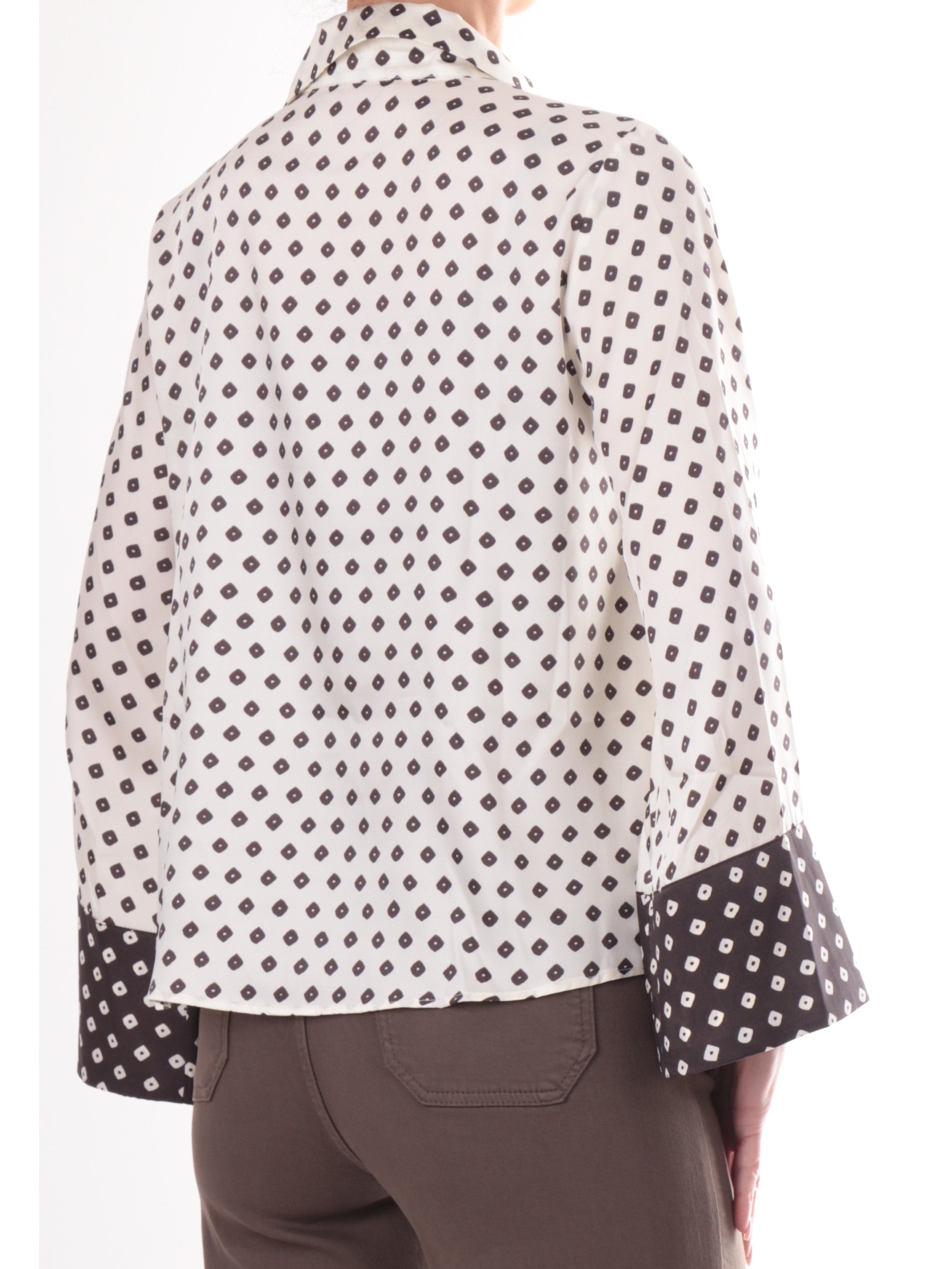 8e843af8e3408a8726b2267fd8f812ce9277dff1