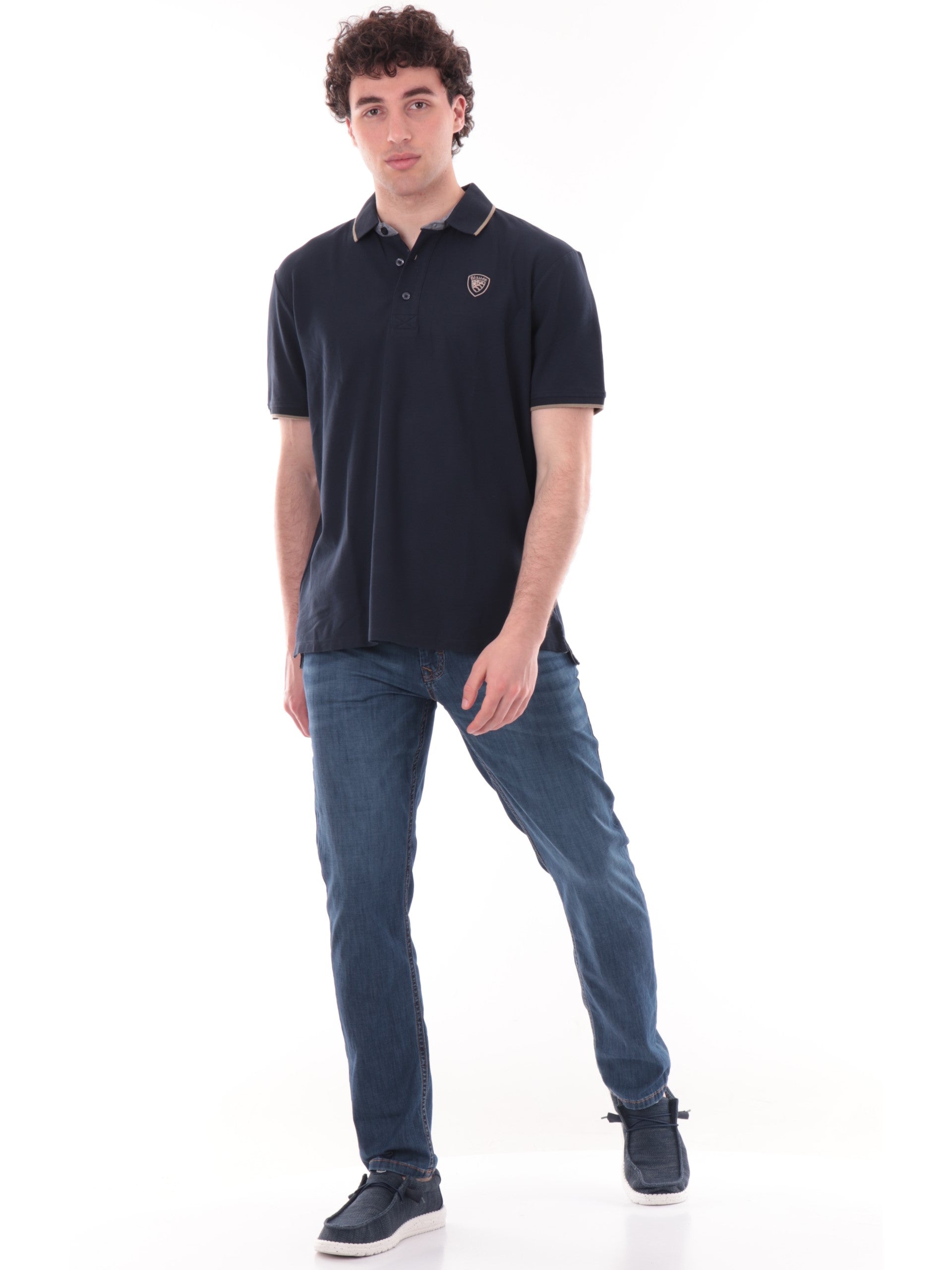 f2371842ccbf830b5d1d701fe117e7723a77bcd1