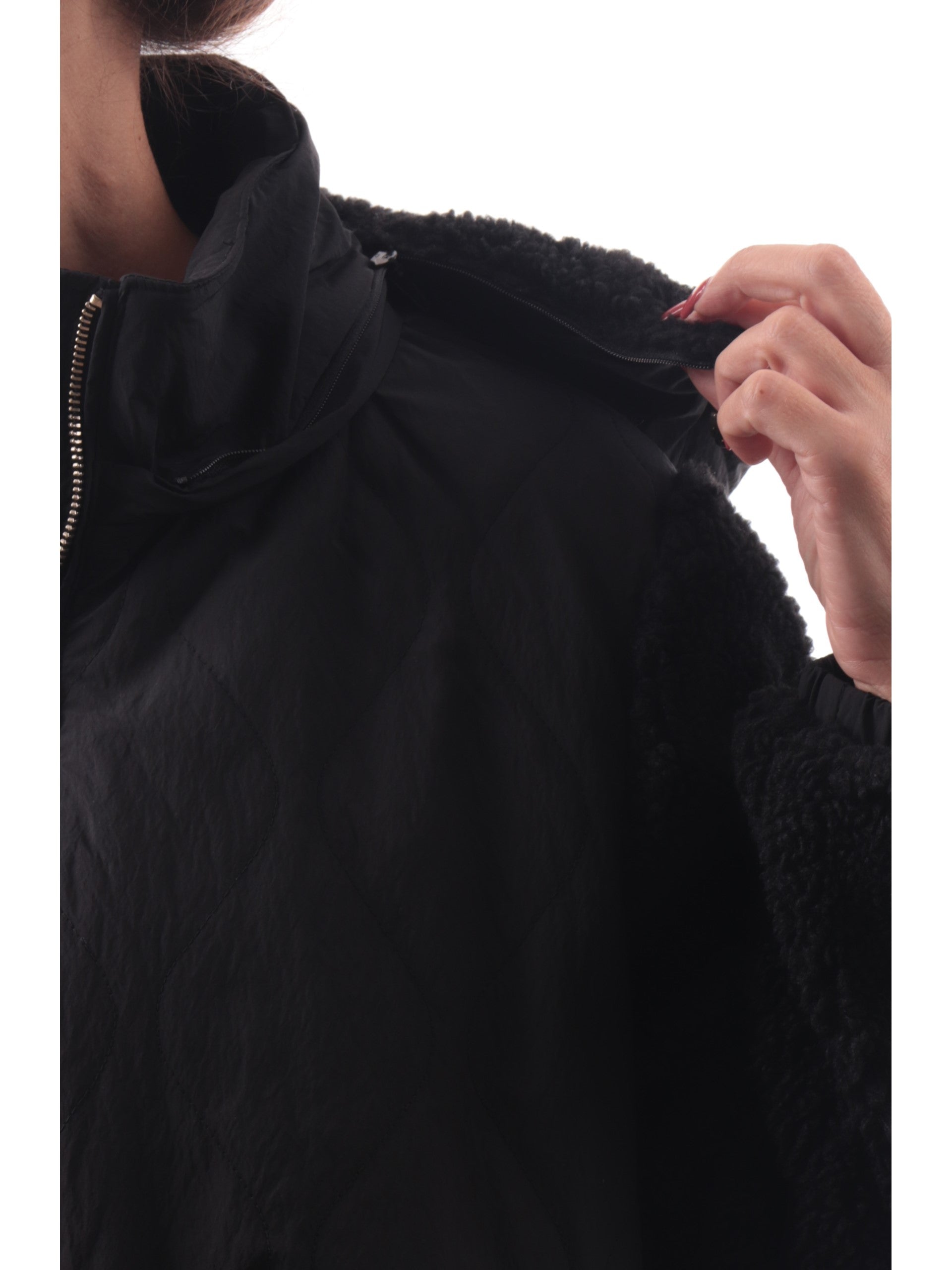 17b983e51562636134e8bee13de7587790569db4