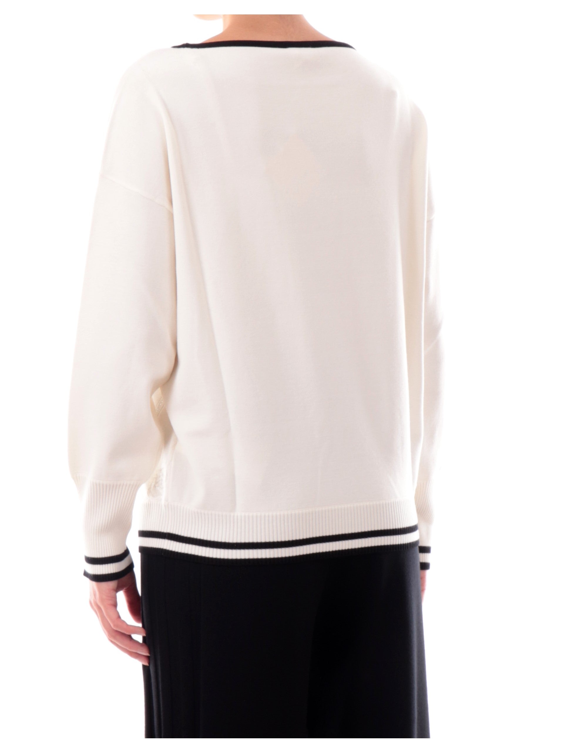 fdf5ad30f673b703a34d3504588403679687706a