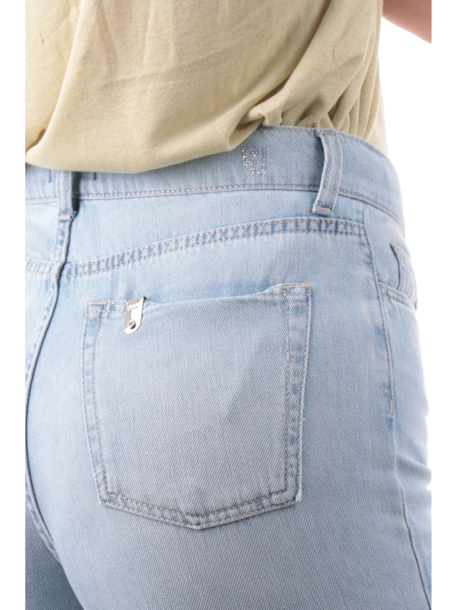 2cb4f5a0ba9ac17190ea247574d71836a3591d81