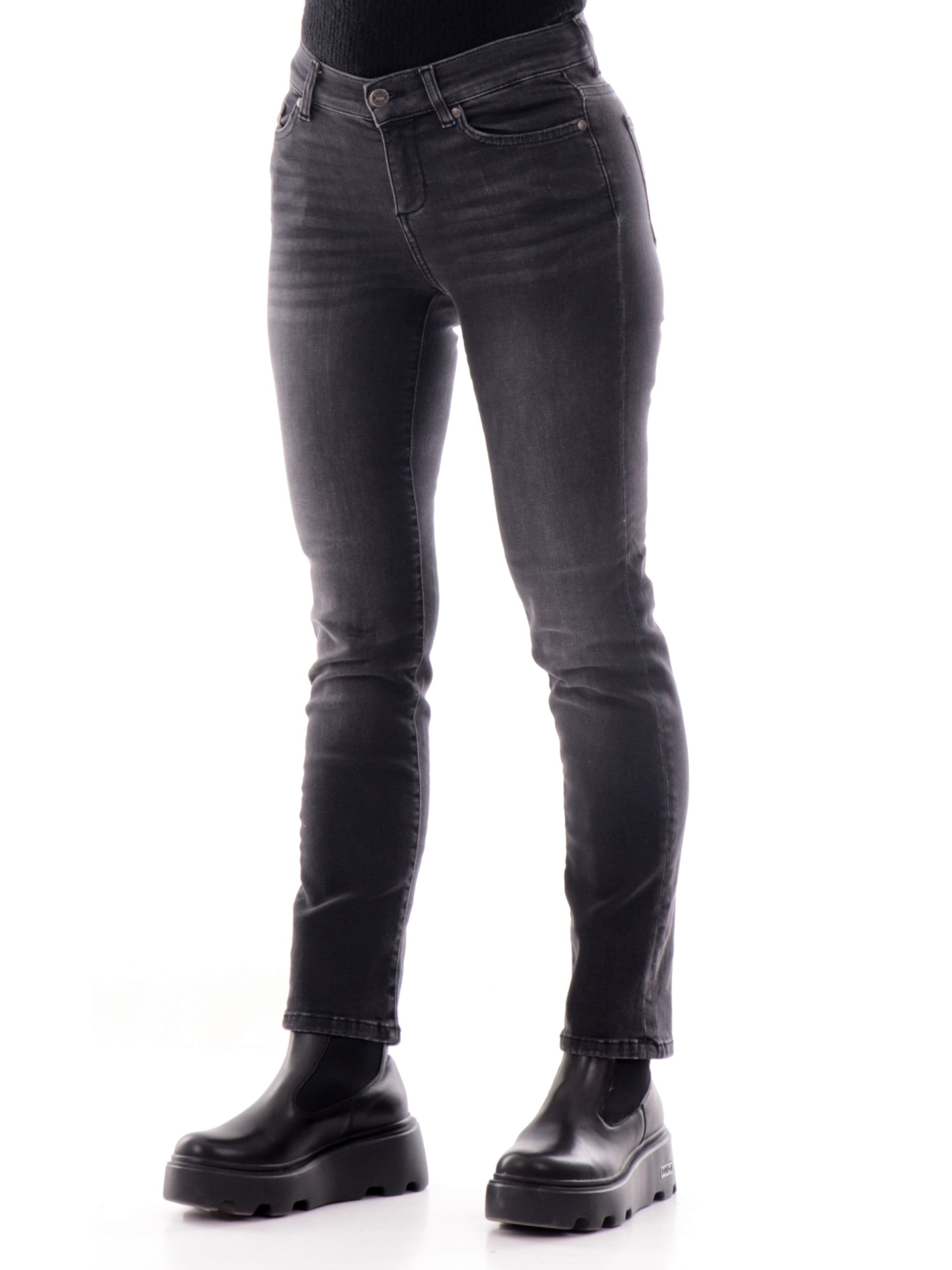 8b7f7bbc98065a0257699a48d761c4234818b8c8