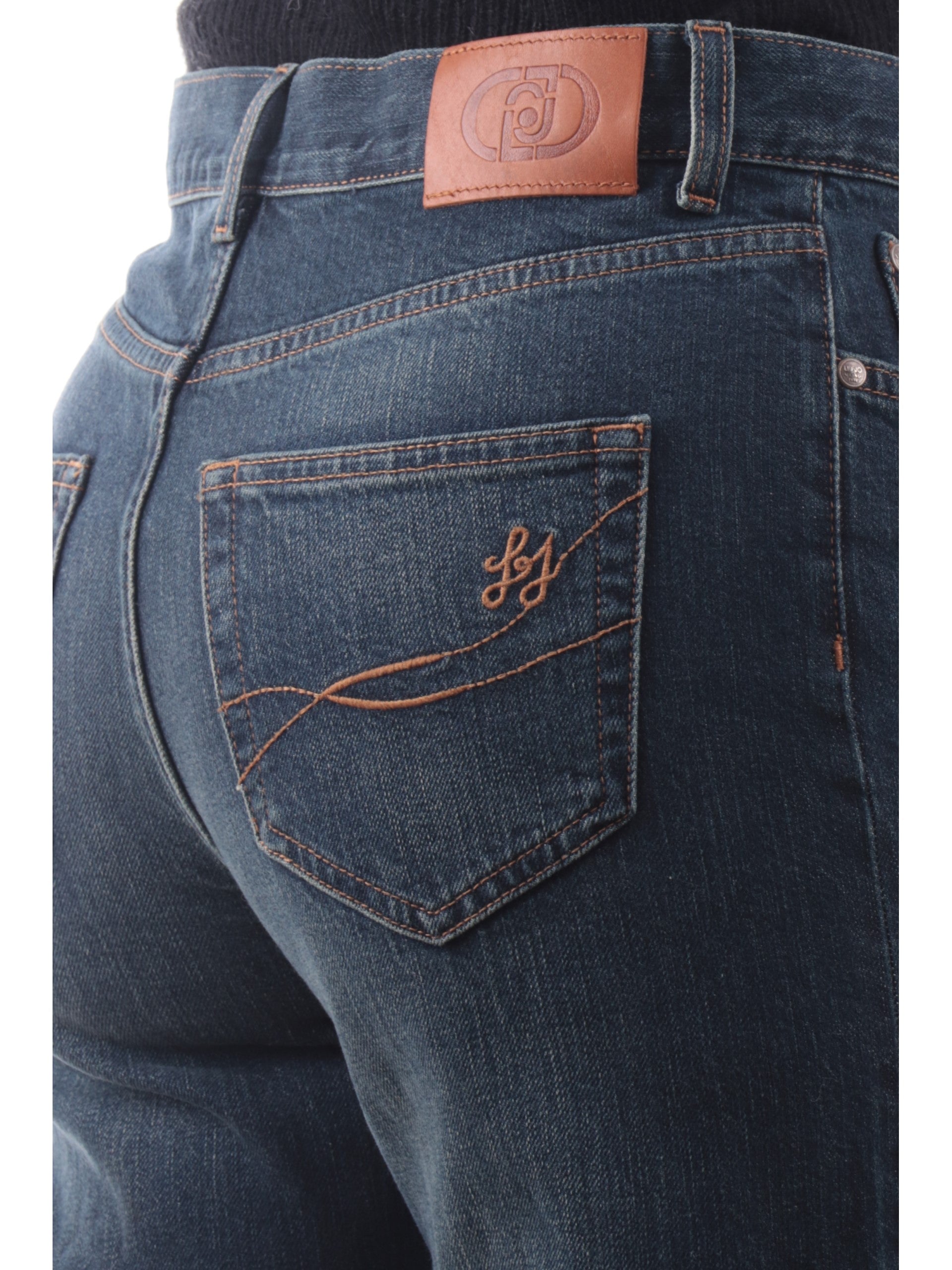 bd0d5ecbcf638d779aea6a61ff5649ead414d90e