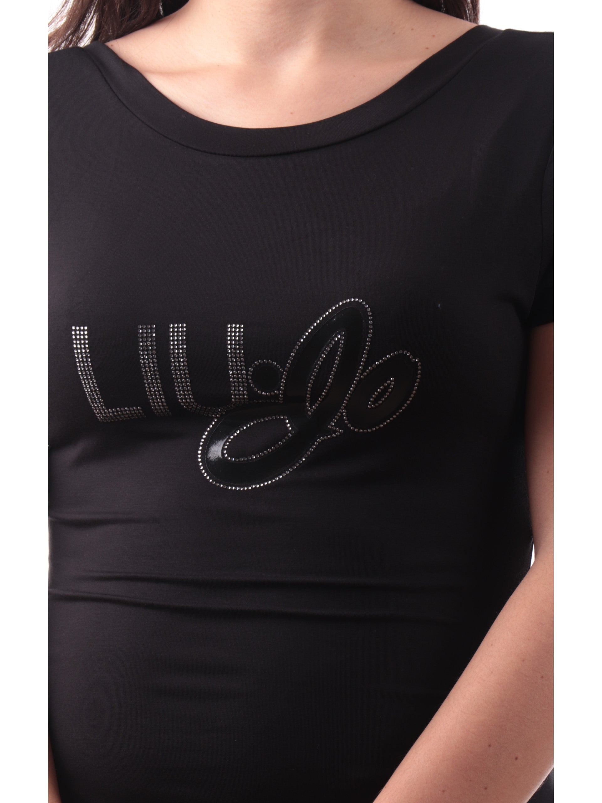 a4fd3aa6b14f81c8f37668d2559bedf2668a370f