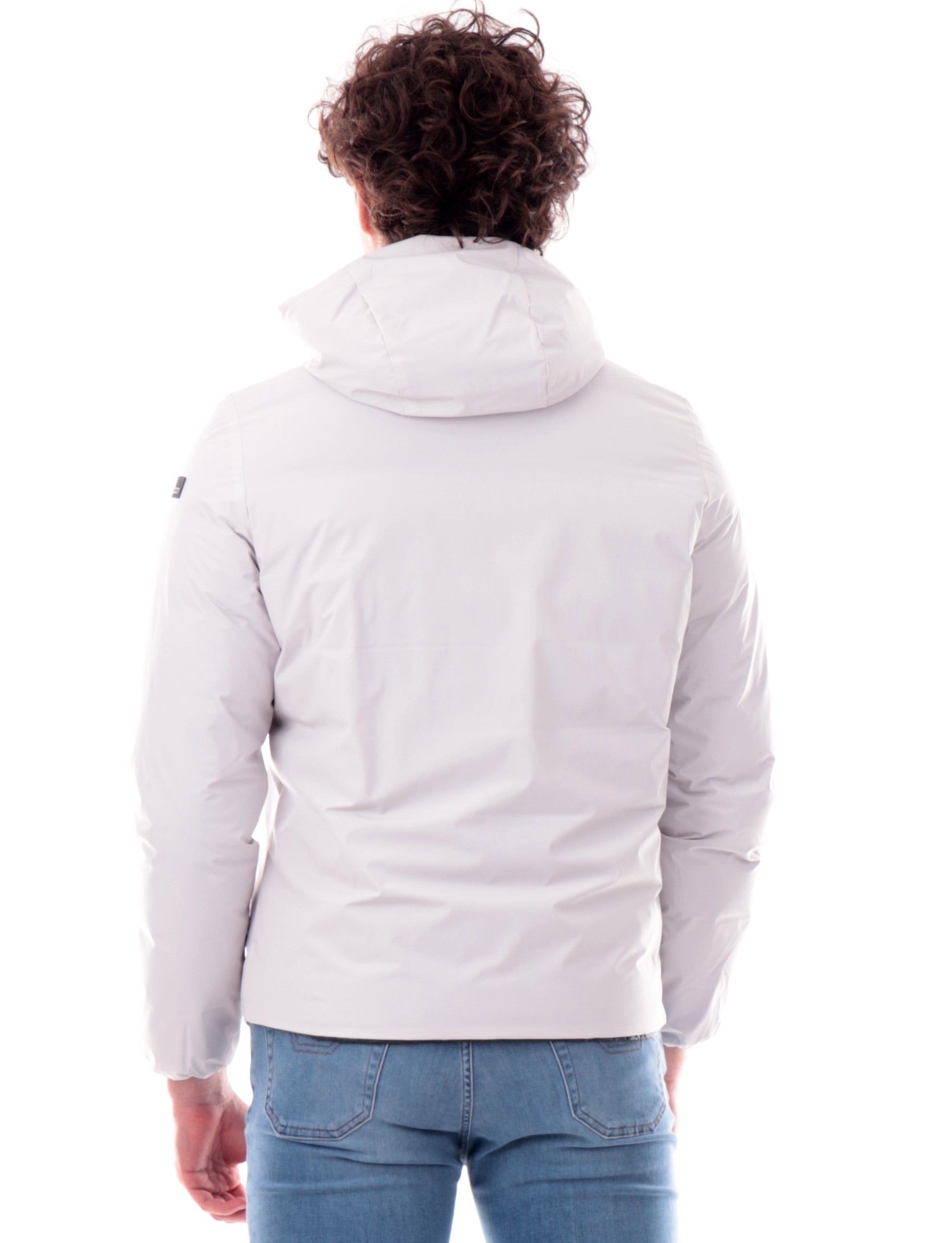 303b6a21dd1b64f1376817bf3ea26a496266b90f