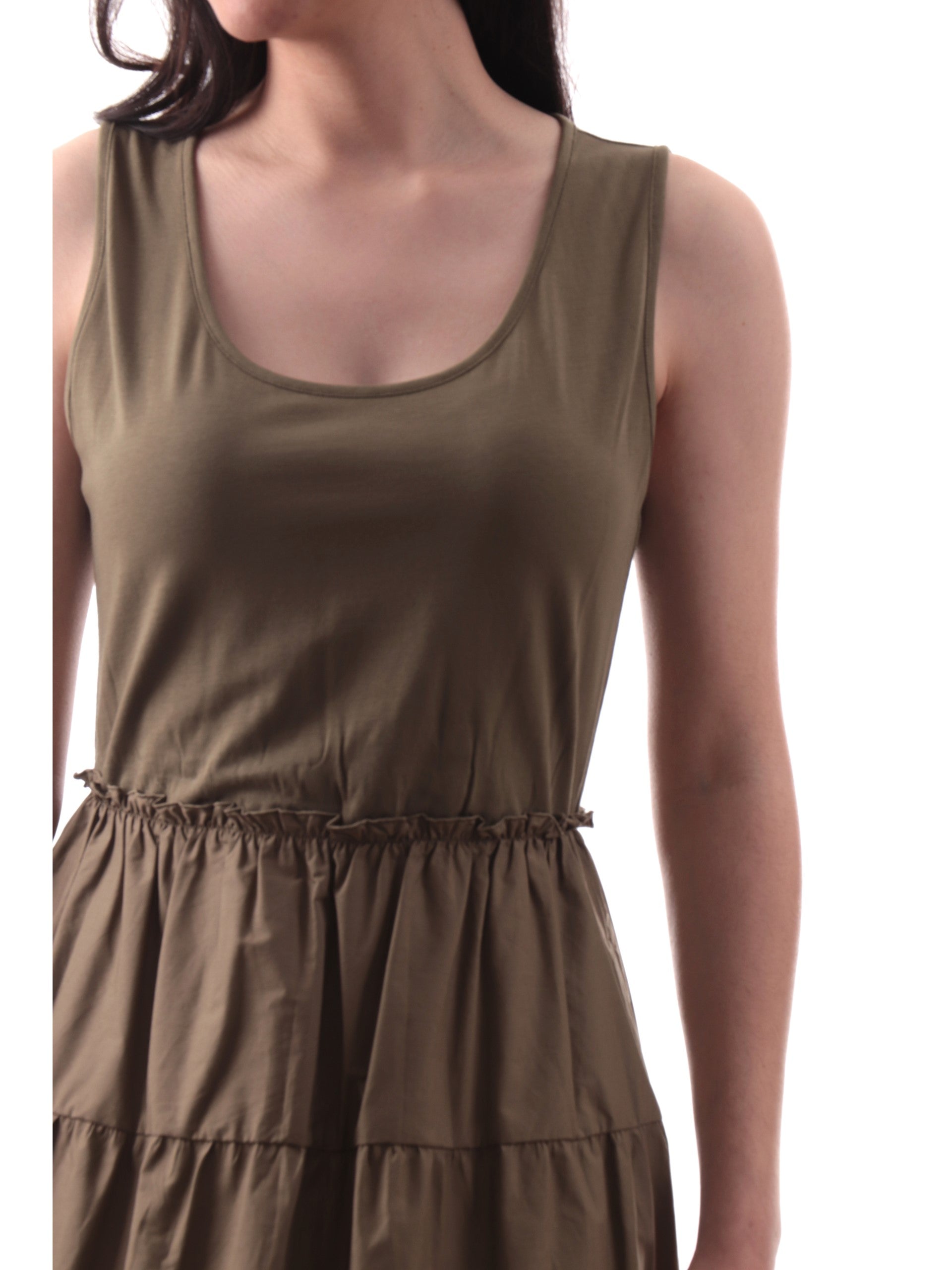 6f6f048bce2746d220873130a30492204424b25b