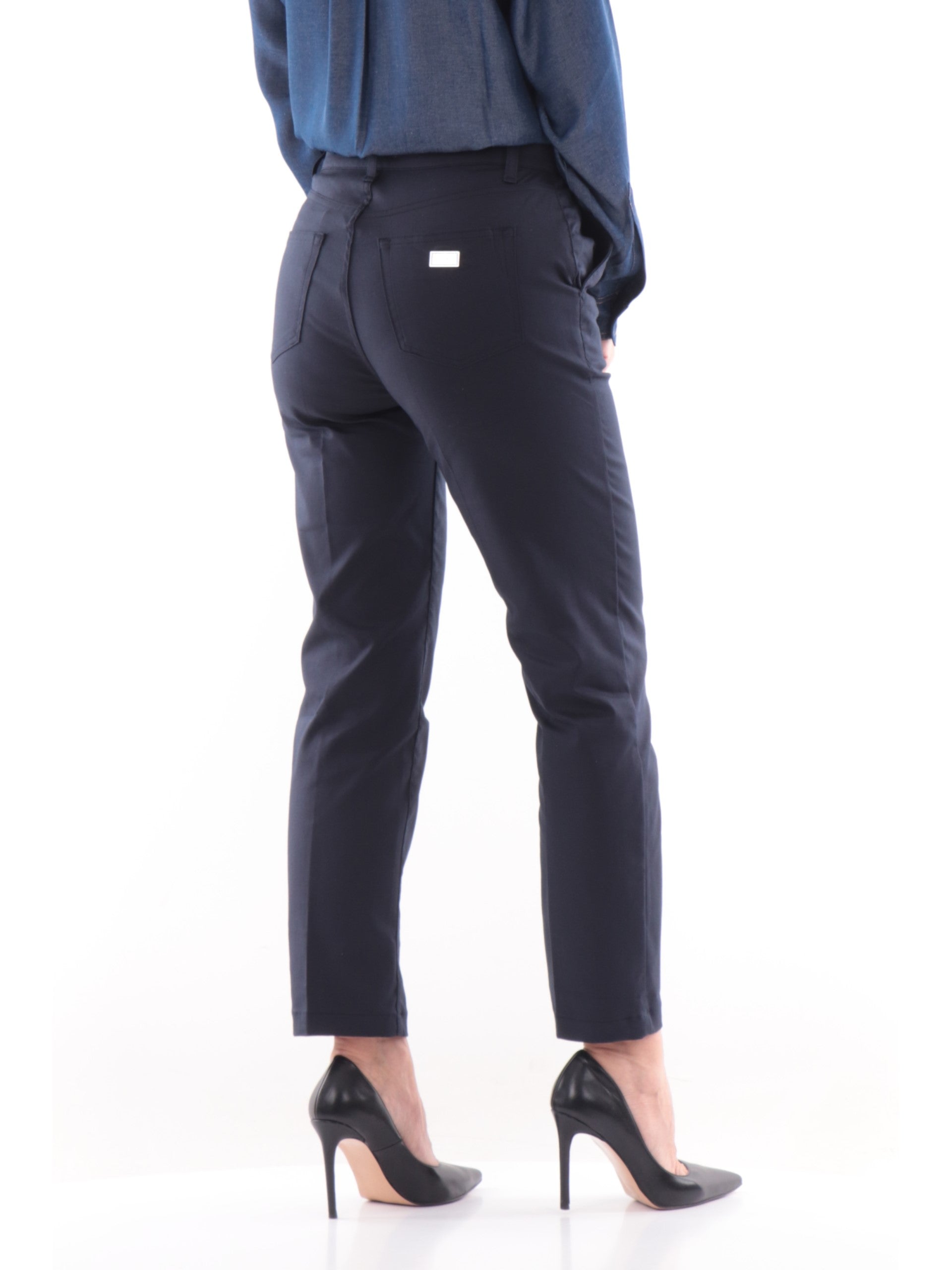 8b53ab690547c98a8b69616e6bc468ccf26bbe71