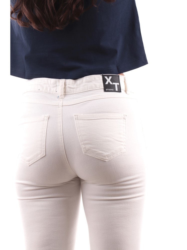 pantaloni-jeans-xt-studio-bianchi-da-donna-modello-skinny-sv1001w61501