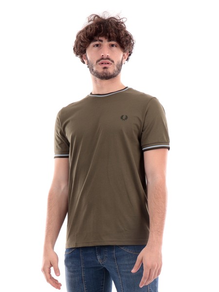t-shirt-fred-perry-verde-militare-da-uomo-modello-twin-tipped-m1588
