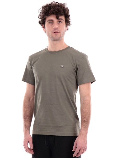 t-shirt-calvin-klein-uomo-verde-militare-badge-logo-j30j325268