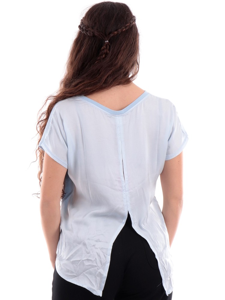 t-shirt-deha-celeste-da-donna-con-spacco-posteriore-d02161