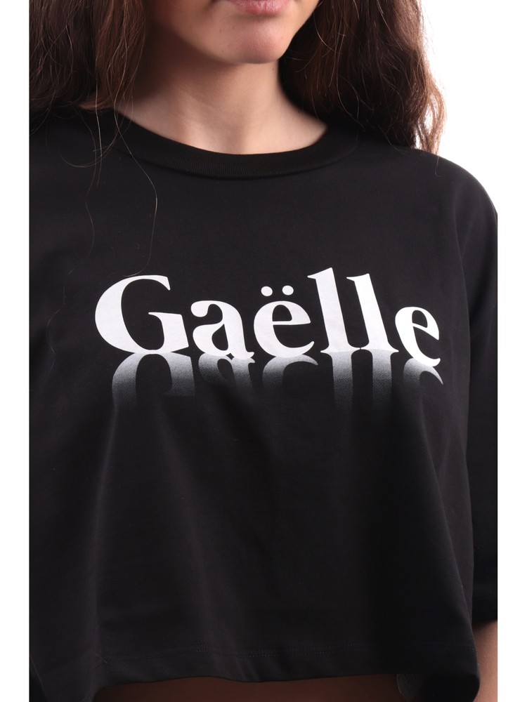 t-shirt-gaelle-crop-nera-da-donna-gaabw00376